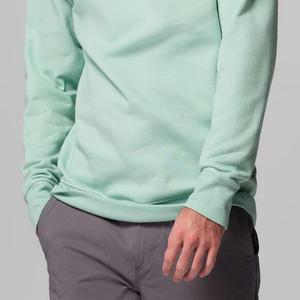 Sweat-shirt en molleton de coton et polyester pour homme, col rond, fabriqué à partir de matériaux de qualité supérieure pour la chaleur, la respirabilité, la durabilité et un ajustement décontracté - Product Image 5