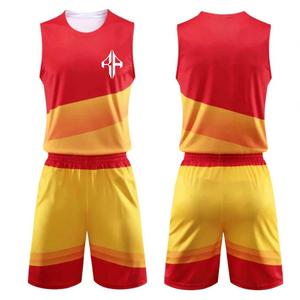 Nouveaux prix bon marché Ensembles de basket-ball à sublimation pour hommes Matériau 100% polyester de haute qualité Prix bon marché pour hommes - Product Image 1