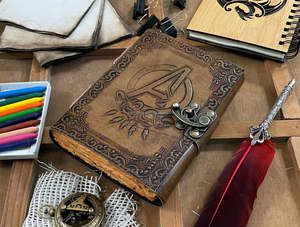 Livre en cuir Triple lune vierge pour dames, carnet de fées, ordinateur portable à coller sur les bords, fait à la main, cadeau pour femme - Product Image 4