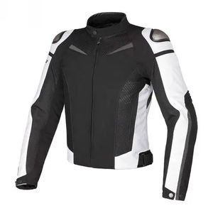Chaqueta de Motociclismo Impermeable y Cálida, Hecha a Medida, de Alta Calidad para Hombre - Product Image 2