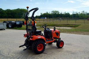 รถแทรกเตอร์ฟาร์ม Kubota L3608 (4WD) (32/38 แรงม้า) 4x4 เครื่องยนต์ดีเซลขนาดเล็กกำลังสูง - Product Image 6