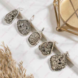 Colgante de Cristal Natural Gris Pirita Drusy de Primera Calidad al por Mayor, para Meditación, Sanación y Alineación de Chakras, Unisex - Product Image 3