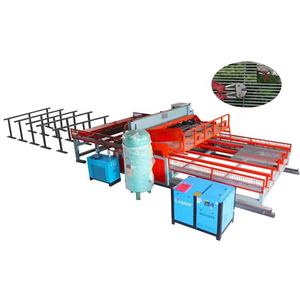 Opération facile Gain de temps et d'efforts Machine de soudage automatique de treillis métallique soudé pour panneau de clôture avec empilage de treillis robotisé - Product Image 5