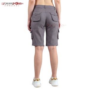 Pantalones cortos Cargo informales para mujer con bolsillos con solapa y cómodos pantalones cortos Cargo ligeros de cintura elástica para mujer - Product Image 3