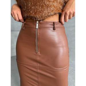 Faldas de Cuero para Mujer al por Mayor - Ropa de Moda de Alta Calidad - Product Image 5