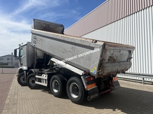 Camion ribaltabile <span class=keywords><strong>Mercedes</strong></span> Benz <span class=keywords><strong>Arocs</strong></span> 3251 del 2012, 8x4, per trasporto merci pesanti, edilizia, estrazione mineraria e trasporto. - Product Image 6