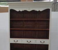 Mueble francés de caoba, librería elegante y desgastada