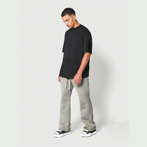 2024 haut tendance pantalon évasé ample qualité assurée doux pantalon en toile unie décontracté Hip Hop pantalons de survêtement évasés - Product Image 5