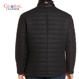 Veste matelassée d'hiver noire pour hommes de taille moyenne avec fermeture à glissière à col à capuche Service OEM veste de rue à porte pour hommes - Product Image 4