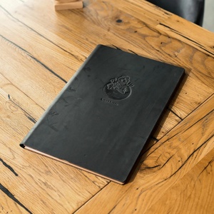 DIVRIS DRL-225 Porte-menu en bois en gros avec pages rechargeables, couverture de menu en cuir marron clair, reliure à bords en bois - Product Image 5