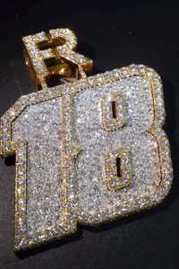 Pendentif de luxe en argent sterling 925 personnalisé avec numéro 18 et diamant Moissanite, avec breloque R, unisexe, pour soirée, style Hip Hop, pendentif statement - Product Image 4