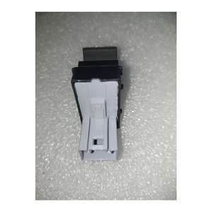 ปุ่มเปิดหน้าต่างด้านขวาสำหรับรถยนต์ Tiguan ปี 2008-2018 รุ่น 7L6959855B อุปกรณ์เสริมประตูและหน้าต่าง - Product Image 3