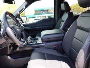 Pick-up Raptor 2024 d'occasion, robuste, tout-terrain, suspension sport, caractéristiques de sécurité avancées, cuir, alliage d'aluminium - Product Image 2