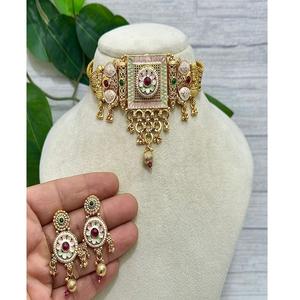 Ensemble collier et boucles d'oreilles Rajwadi en or plaqué de haute qualité, serti de pierres Kundan, Polki et Moissanite, design charmant, tendance, cadeau de mariage pour femme - Product Image 3