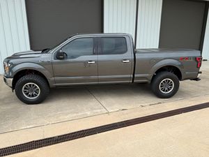 2018 F-150 XLT 4x4ซูเปอร์ลูกเรือตรวจสอบ V8ซูเปอร์ชาร์จดัดแปลงมากมาย - Product Image 4