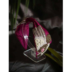 Bandeau multicolore en perles de rocaille avec une touche décorative, conçu pour un style luxueux, fabriqué à partir de matériaux de qualité supérieure - Product Image 5