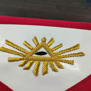 Tablier maçonnique traditionnel brodé, artisanat de qualité supérieure, tablier maçonnique brodé personnalisé - Product Image 2