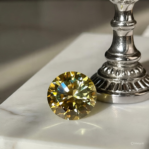 Meilleure qualité Ultimate Super Fine 8 Crt Brilliant Cut Smart Yellow D Color VVS1 Moissanite Loose Gemstone Cadeau gratuit inclus - Product Image 1