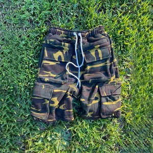 Short de sport d'été pour hommes sur mesure Short en molleton de coton pour hommes Short cargo multi-poches avec fermeture éclair Design Short cargo - Product Image 6