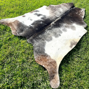 Genuine Tricolor Cowhide Rug, Speckled Brazilian <b>Cow</b> Hide Rug Leather <b>Cow</b> Skin Leather Hide Rugs in Natural <b>Cow</b> Skin Cowhide - Product Image 1
