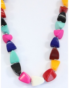 Collier de perles en résine plaqué or Bijoux de mariage exagérés à la mode pour cadeau - Product Image 3