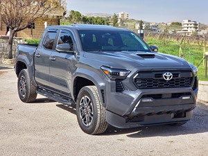 รถกระบะโตโยต้า ทาโคมา TRD Sport Premium ปี 2025 พร้อมเบาะหนัง เทอร์โบ แร็คหลังคาอะลูมิเนียม เกียร์กึ่งอัตโนมัติ - Product Image 6