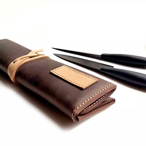 Sac de rangement pour couteaux de chef en cuir avec options personnalisables, design durable pour une utilisation professionnelle en cuisine - Product Image 2