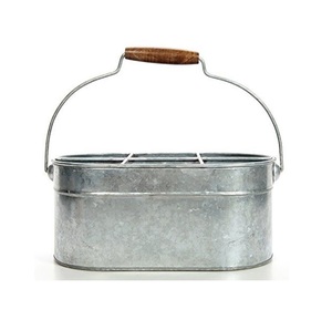 Organizador de Utensilios de Metal Galvanizado Estilo Rústico con Asa de Madera, Ovalado y Dividido, para Cocina, Barbacoa y Picnic. - Product Image 4