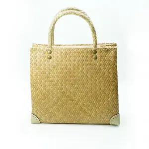 Classic Eco-Friendly Water Hyacinth <b>Storage</b> <b>Rack</b> for Clothing OEM Acceptable Custom Logo Vietnam Factory Handmade HNH Craft - Product Image 4