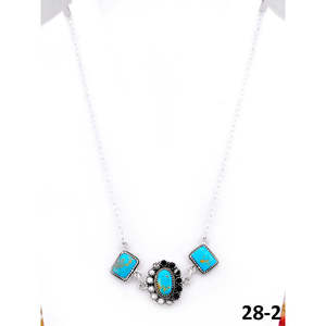 Collier Santa Maria à motif géométrique du sud-ouest, fait main avec du buffle blanc et de la turquoise, en argent sterling - Product Image 1