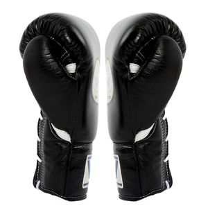 Gants de boxe de qualité supérieure, design OEM à lacets, réglables, pour l'entraînement sportif de combat, par AMAZING INDUSTRIES - Product Image 4