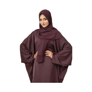 เสื้อผ้าลำลองระบายอากาศสำหรับทุกขนาดผลิตจากโรงงาน Abaya สินค้าใหม่พร้อมดีไซน์ทันสมัย - Product Image 1