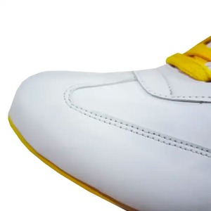 Botas de Kick Boxing profesionales ligeras de cuero con suela ligera de diseño de logotipo personalizado de alta calidad para hombres - Product Image 4