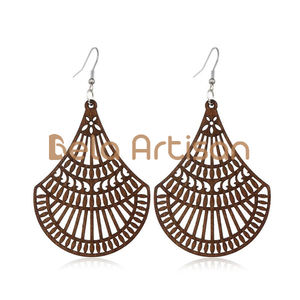 ต่างหูระย้าทองเหลืองสลักด้วยเลเซอร์แนววินเทจสำหรับ185A โมเดลช่างฝีมือ B2B - Product Image 1