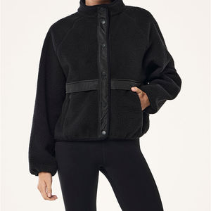 Premium fermeture éclair vêtements d'hiver boutonné femmes coupe-vent veste élégant poids lourd respirant hiver tenue spéciale femmes veste - Product Image 1