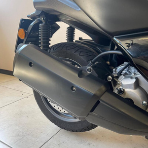 Scooter a Gas Yamaha X-Max 300 Iron - Product Image 6