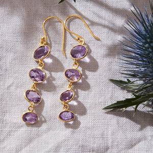 Boucles d'oreilles pendantes en argent sterling 925 de haute qualité avec améthyste et forme de galet naturel pour femmes, idéales pour les occasions festives - Product Image 1