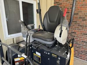 2023 Laidong 17G รถขุดขนาดเล็กน้ำหนัก1.2ton Eaton กระบอกไฮดรอลิกตีนตะขาบเครื่องยนต์เกียร์มอเตอร์ - Product Image 2