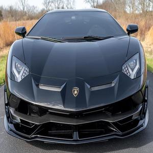 LAMBORGHINI AVENTADOR SVJ 2019 SUPER PROPRE, PRÊT À ÊTRE EXPÉDIÉ - Product Image 1