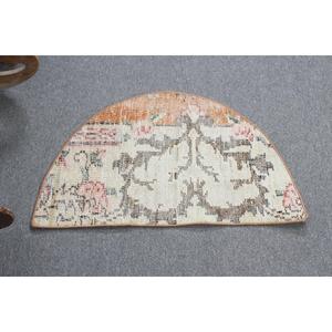 Tapis turc 2,5 x 1,5 pieds, tapis vintage, tapis en laine marocaine blanche - Product Image 1