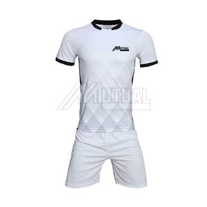 Ropa de equipo de fútbol personalizada ligera y transpirable para entrenamiento y partidos - Product Image 1