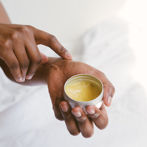 Top Qualité Fabriqué en Italie Seta Antiage, Crème Blanchissante pour les Mains 100ml Prêt à Expédier - Product Image 4