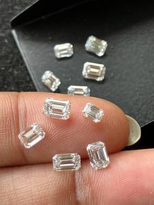 Diamante Suelto Cultivado en Laboratorio con Corte Esmeralda de Precisión de 0.5 CT con Certificación IGI para la Fabricación de Joyas - Product Image 5