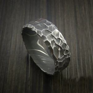 แหวนแต่งงานเหล็กดามัสกัสสำหรับผู้ชายทำด้วยมือแหวนหมั้นใช้ได้ทั้งชายและหญิงโดยผู้ผลิตมีดเครื่องมือกำหนดแหล่งพลังงานเอง - Product Image 1