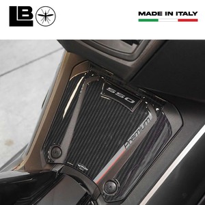 Protezione Adesiva in Gel 3D per Pedana Compatibile con Kymco AK550 Premium, Accessorio per Scooter - Product Image 4