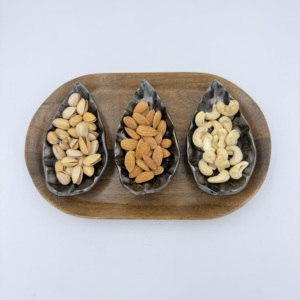 ชามอะลูมิเนียมดีไซน์หรูสำหรับใส่ผลไม้อบแห้ง เหมาะสำหรับเป็นของขวัญทางการต้อนรับ ของชำร่วยงานแต่งงาน และงานเฉลิมฉลองในครอบครัว - Product Image 2