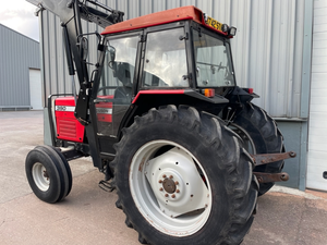 รถแทรกเตอร์มือสอง Massey Ferguson 390 พร้อมที่ตักด้านหน้า 80 แรงม้า ดีเซล ขับเคลื่อน 4 ล้อ สำหรับงานเกษตร ขาย - Product Image 4