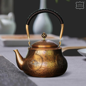 Bouilloire à thé martelée avec manche en bois floral représente la bouilloire à thé en cuivre Tradition bouilloire en métal - Product Image 3