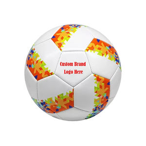 Balón de Fútbol de PU de Diseño Personalizado Ligero Directo de Fábrica para Entrenamiento, Alta Retención de Aire, Cosido a Máquina - Product Image 2