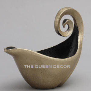 Wholesale Home Glossy Golden Color Dry Fruit Bowl Latest Quality Table Top Handmade Fruit Bowl Low Price - Product Image 2